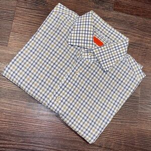 ISAIA button down shirt